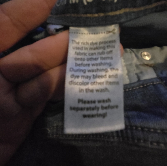 Denim Jean Shorts Time and True Womens M Stretch Cuffed Light Wash - Picture 5 of 5